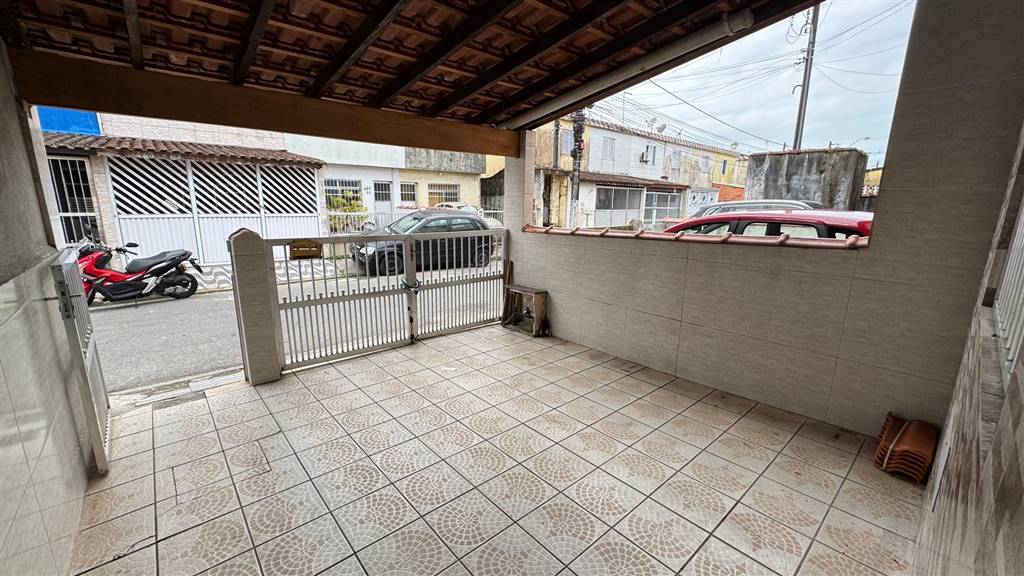 Casa à venda com 2 quartos, 54m² - Foto 3