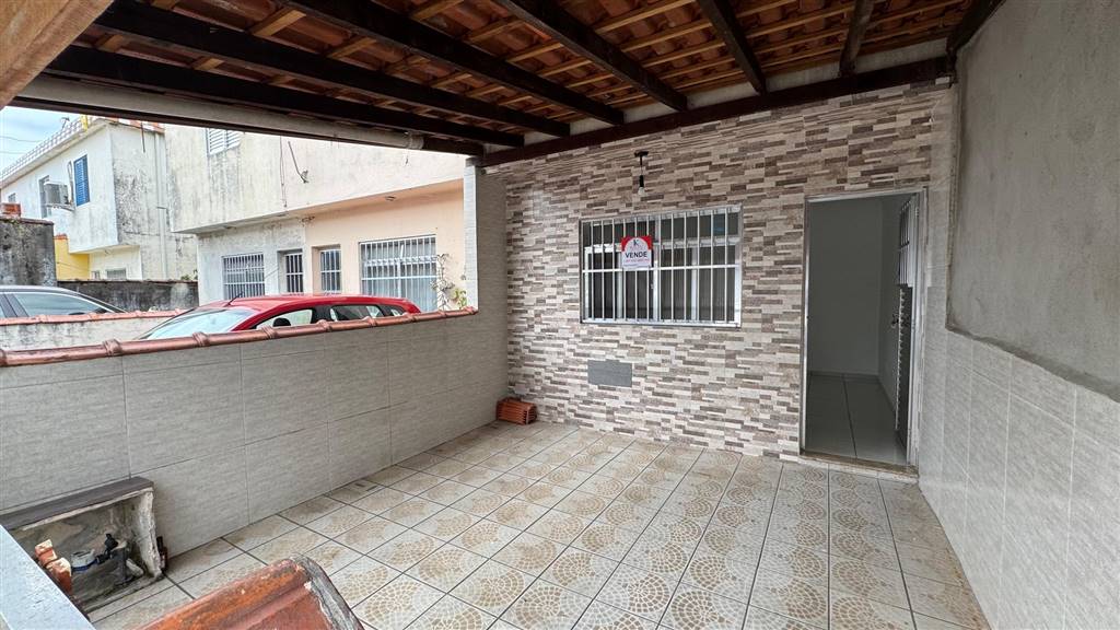 Casa à venda com 2 quartos, 54m² - Foto 4