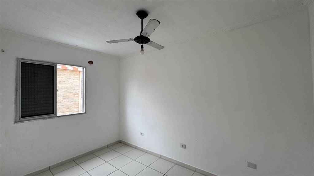 Casa à venda com 2 quartos, 54m² - Foto 16