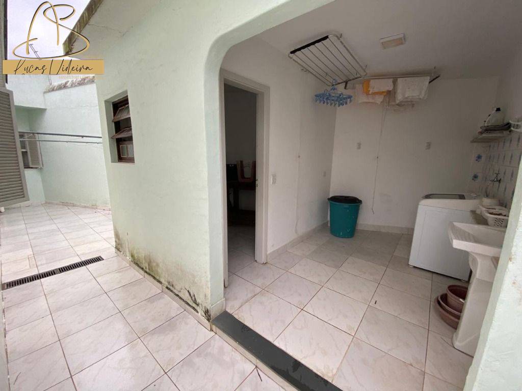 Casa, 5 quartos, 372 m² - Foto 9