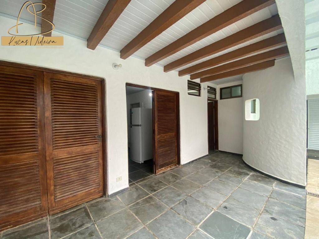 Casa, 5 quartos, 372 m² - Foto 2