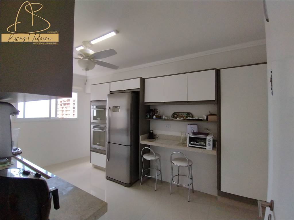 Apartamento, 3 quartos, 129 m² - Foto 3