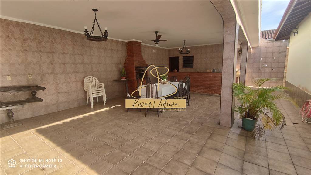 Casa, 4 quartos, 264 m² - Foto 4