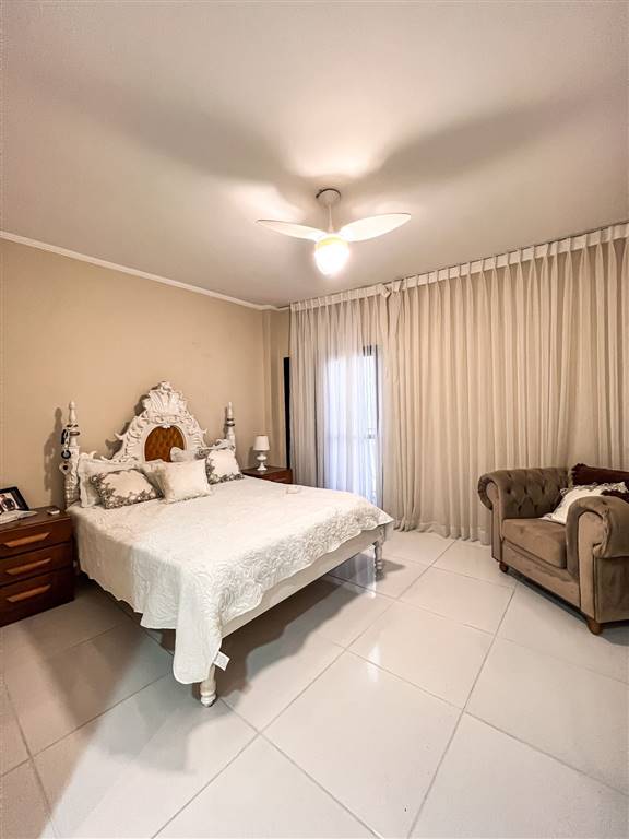 Apartamento, 4 quartos, 219 m² - Foto 7
