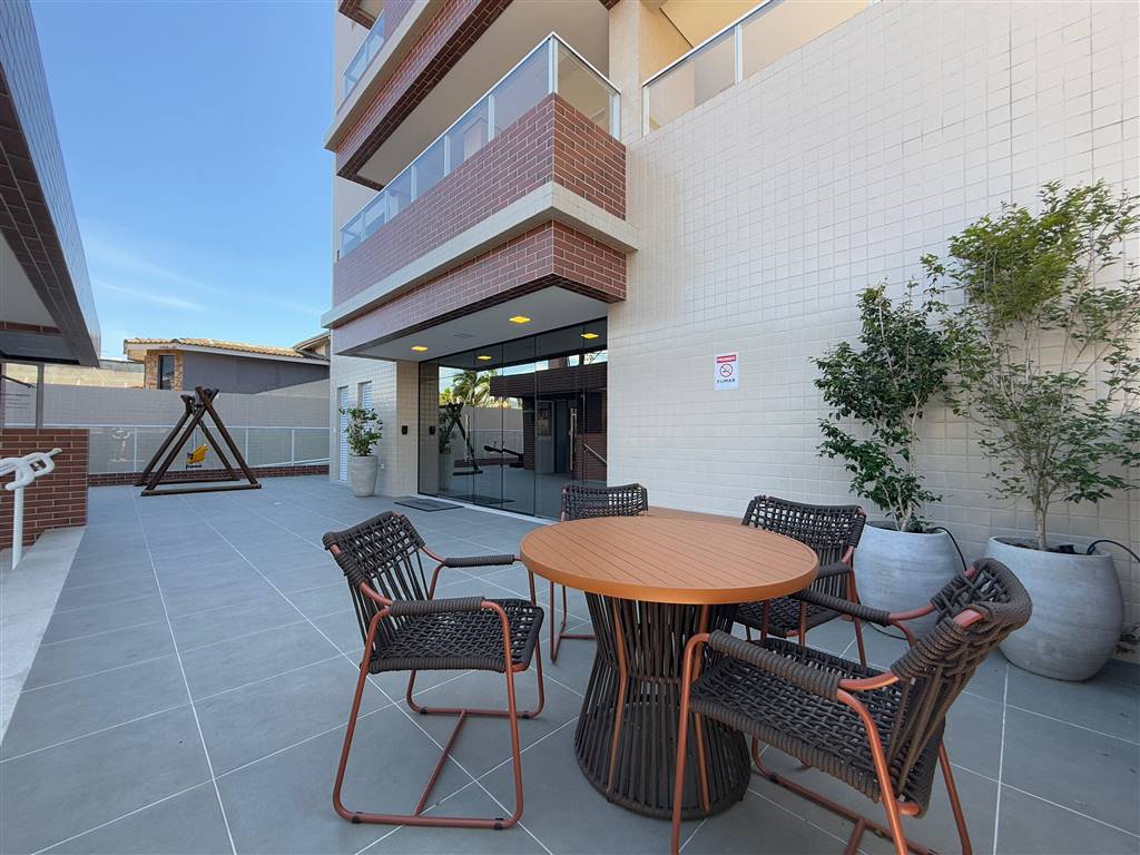 Apartamento à venda com 2 quartos, 64m² - Foto 30
