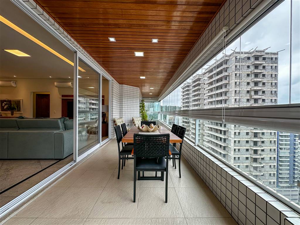 Apartamento, 4 quartos, 205 m² - Foto 2