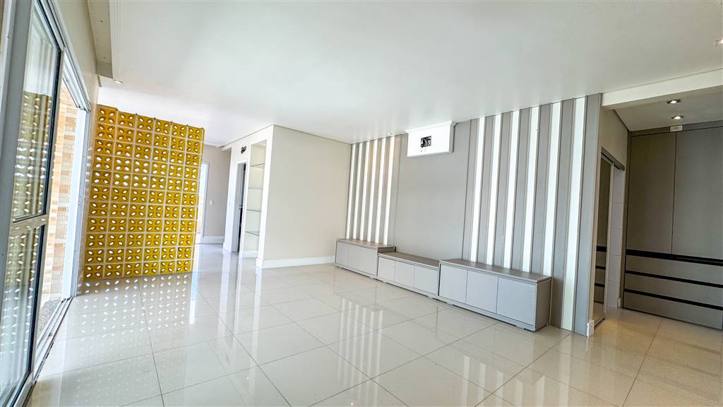 Cobertura à venda com 3 quartos, 189m² - Foto 5
