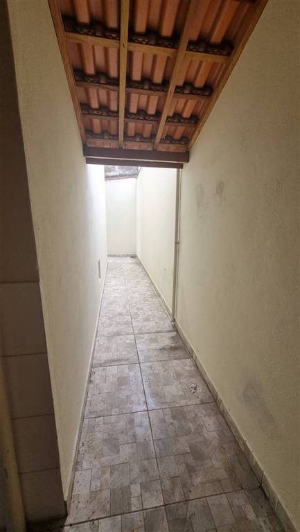Sobrado à venda com 2 quartos, 65m² - Foto 4