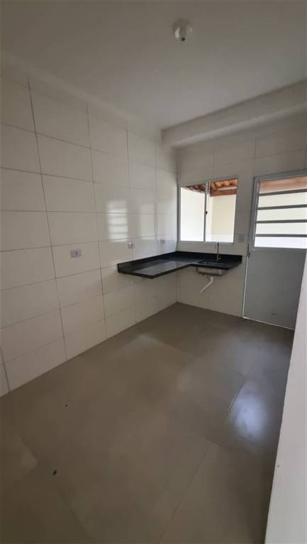 Casa à venda com 2 quartos, 47m² - Foto 10