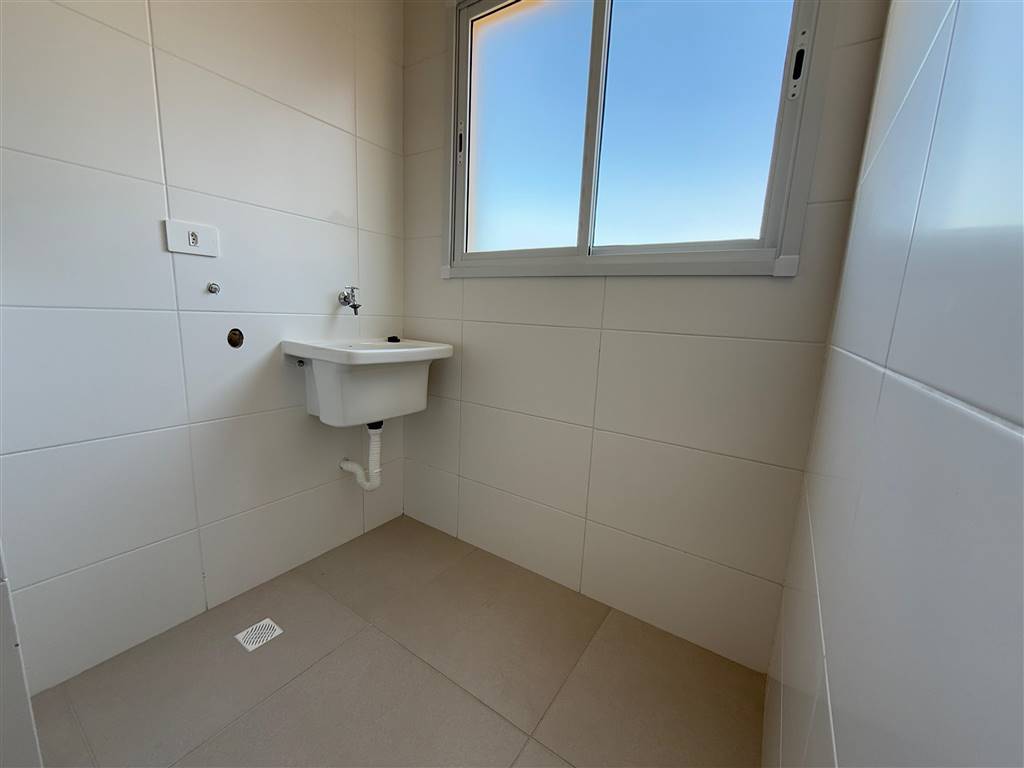 Apartamento à venda com 2 quartos, 64m² - Foto 11