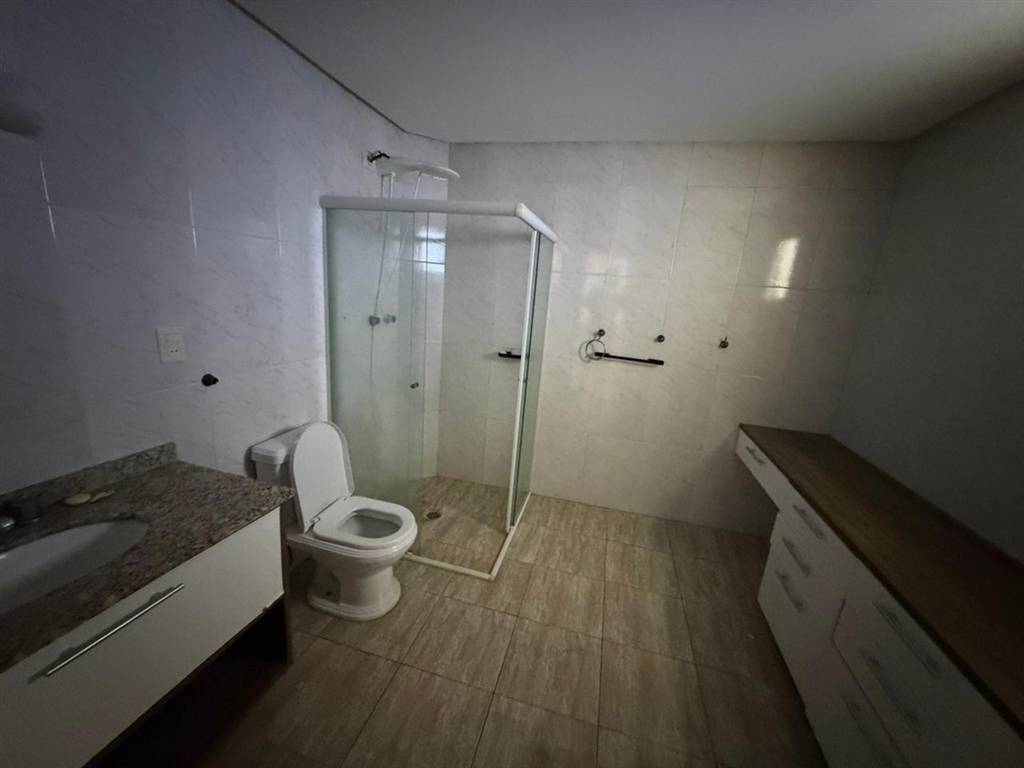 Cobertura, 3 quartos, 298 m² - Foto 2