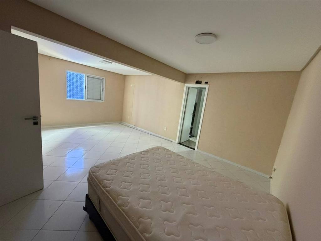 Cobertura, 3 quartos, 298 m² - Foto 10