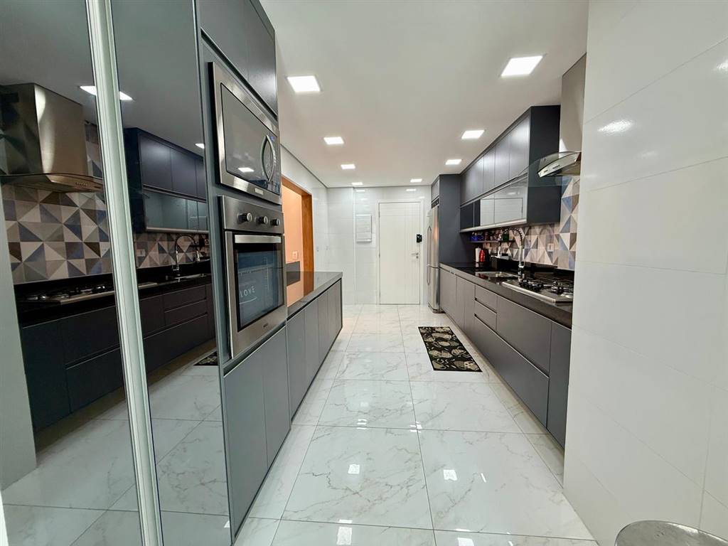 Apartamento, 3 quartos, 141 m² - Foto 3