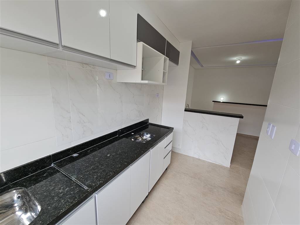 Casa à venda com 3 quartos, 70m² - Foto 12