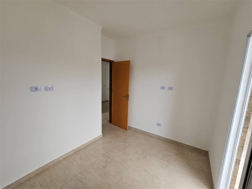 Casa à venda com 3 quartos, 70m² - Foto 15