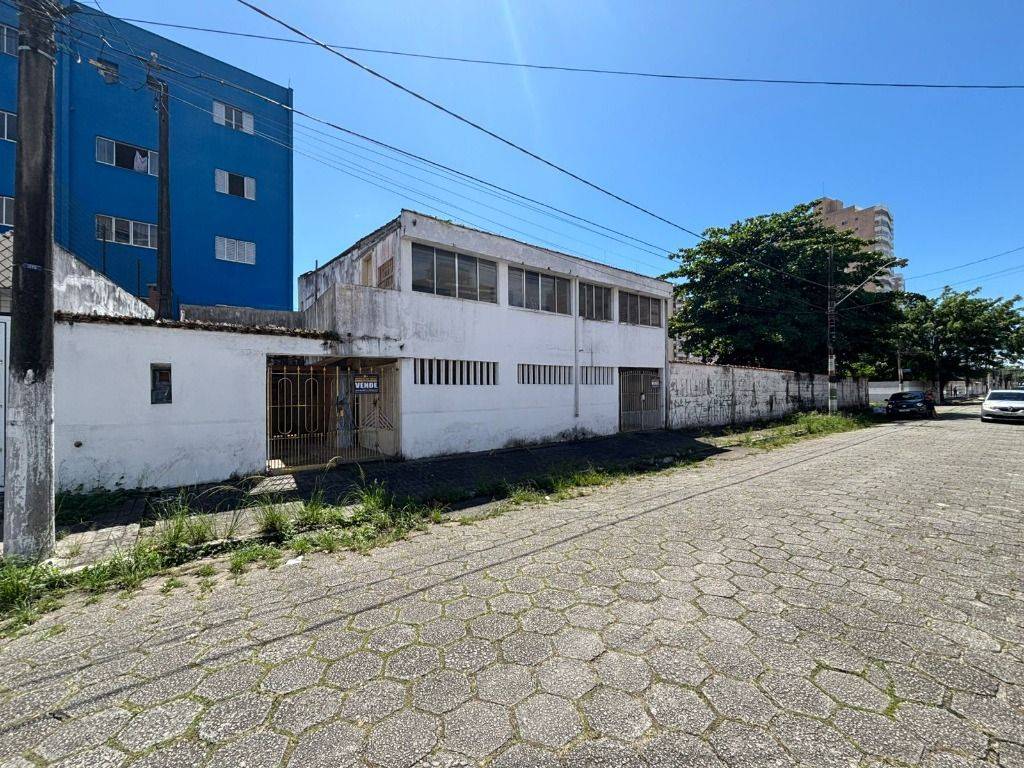 Casa, 5 quartos, 332 m² - Foto 1