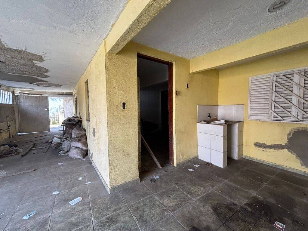 Casa, 5 quartos, 332 m² - Foto 4