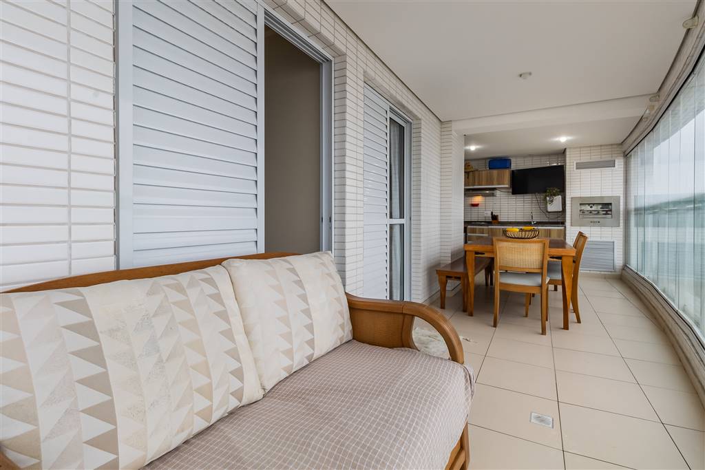 Apartamento, 3 quartos, 111 m² - Foto 2