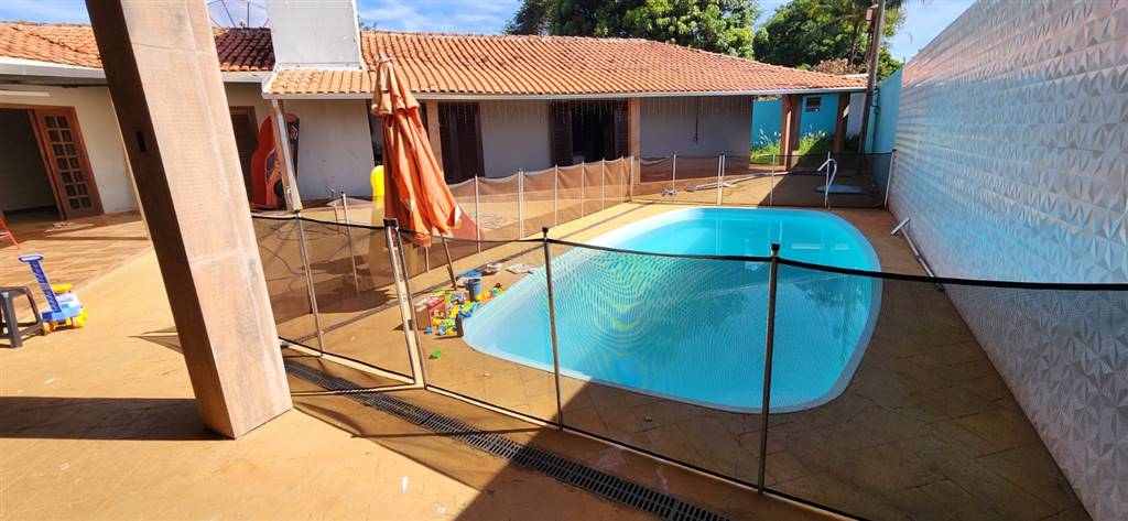 Casa à venda com 4 quartos, 320m² - Foto 7