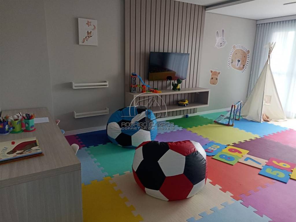 Apartamento para alugar com 2 quartos, 92m² - Foto 8