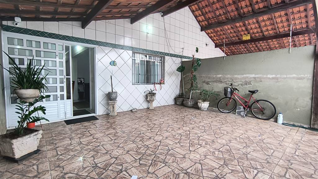 Casa à venda com 3 quartos, 140m² - Foto 1