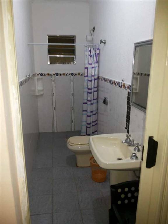 Casa à venda, 210 m² por R$ 630.000,00 - Vila Guilhermina - Praia Grande/SP