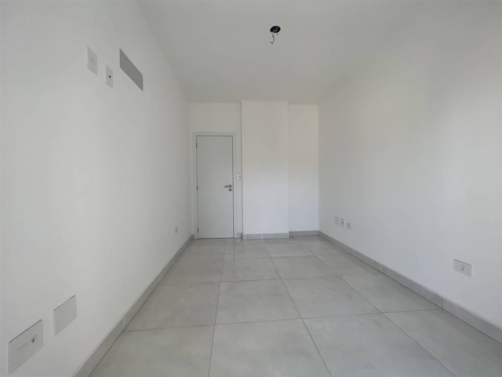 Apartamento com 3 dorms, forte, Praia Grande - R$ 1.154.780,10, Cod: 371