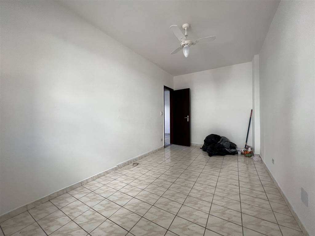 Apartamento com 1 dorm, Tupi, Praia Grande - R$ 220 mil, Cod: 2080