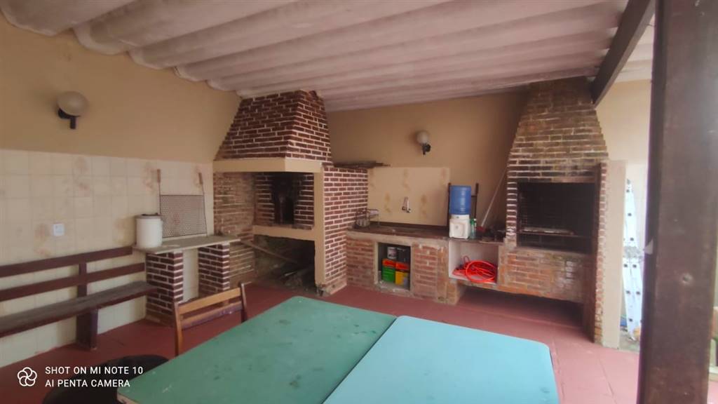 Casa, 4 quartos, 230 m² - Foto 10