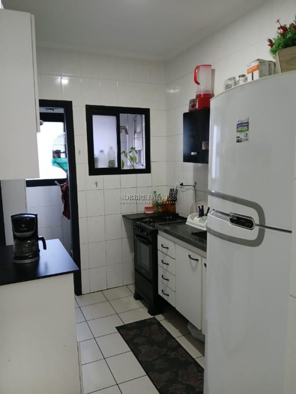 Apto a Venda Canto do Forte R$: 279 mil