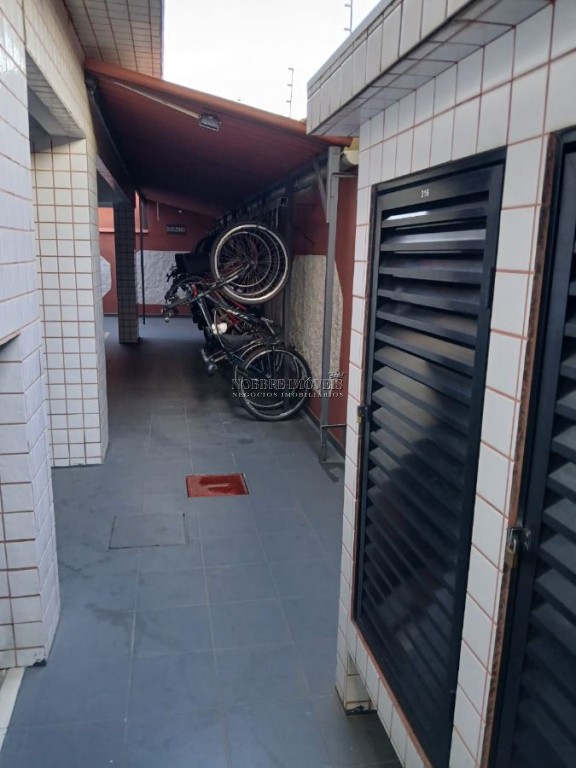 Apto a Venda Canto do Forte R$: 279 mil