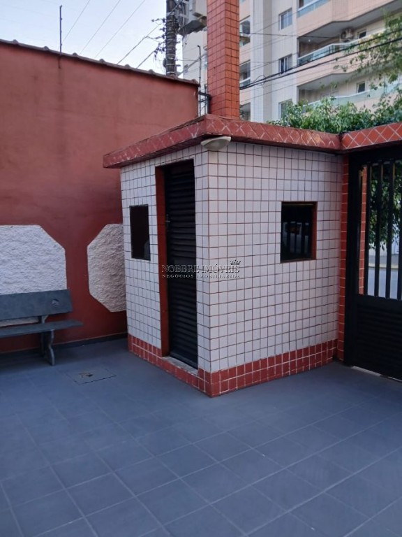 Apto a Venda Canto do Forte R$: 279 mil