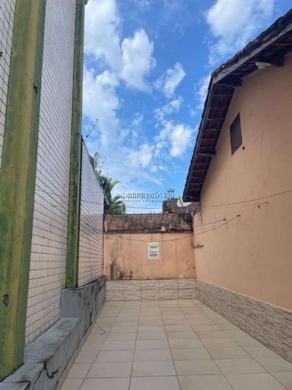 Casa Térrea em Condomínio – Praia Grande
Tranquilidade, Conforto e Segurança em um só lugar!
