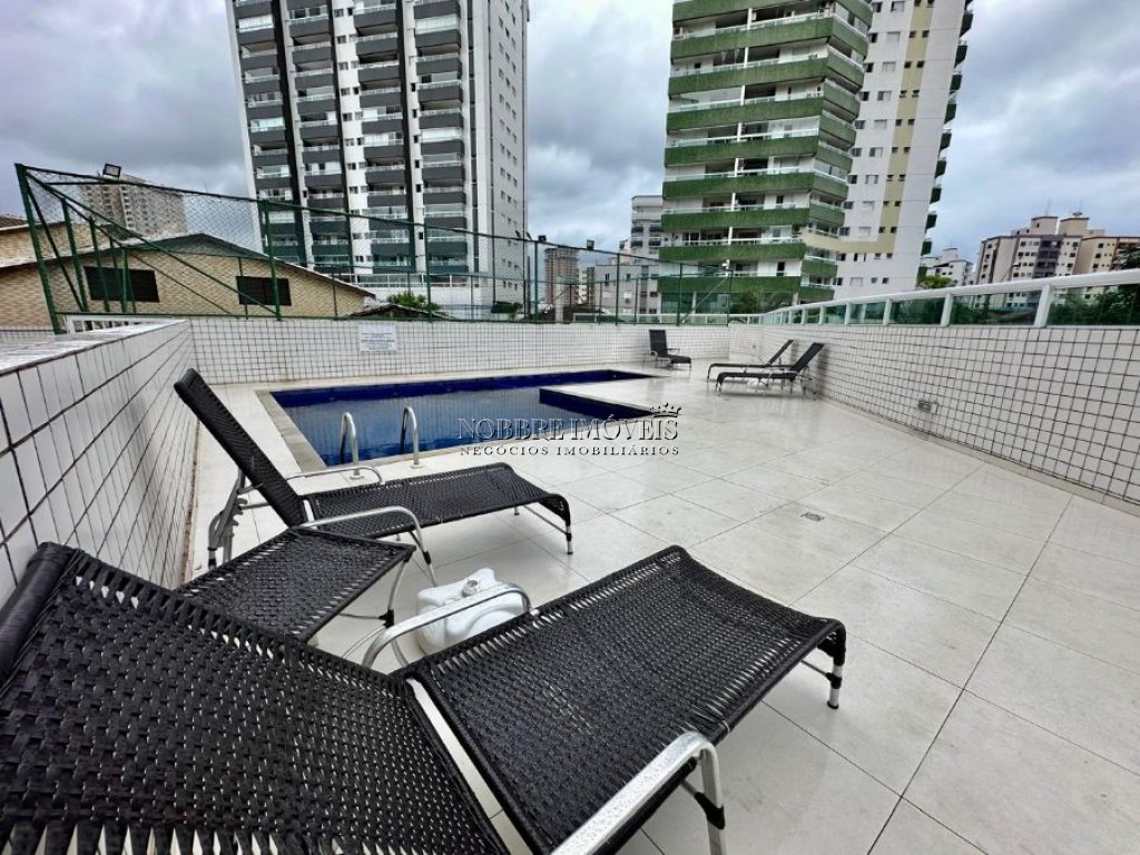 Apartamento que você estava procurando.... Localizado na Vila Guilhermina, 2 dormitórios 1 suíte.