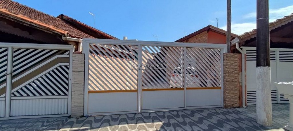 Casa Geminada à 50 metros da Praia, Jd Imperador, Praia Grande - SP