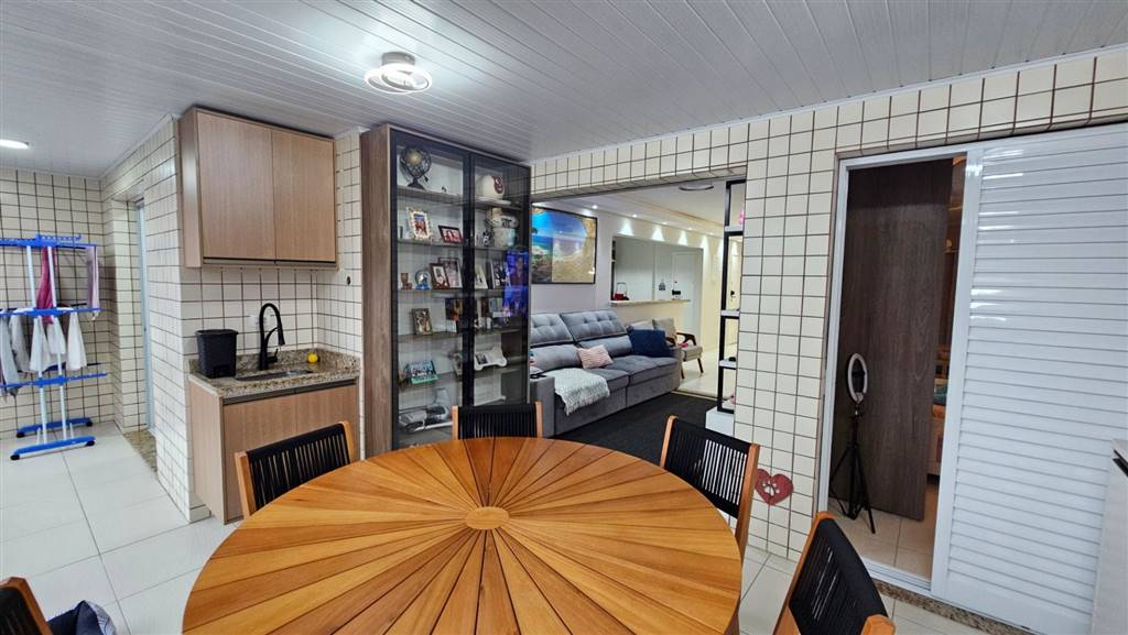 Apartamento, 3 quartos, 154 m² - Foto 2