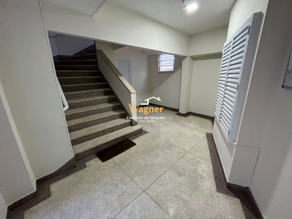 Apartamento à venda com 2 quartos, 95m² - Foto 2
