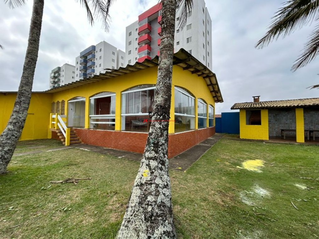 Casa, 4 quartos, 269 m² - Foto 1