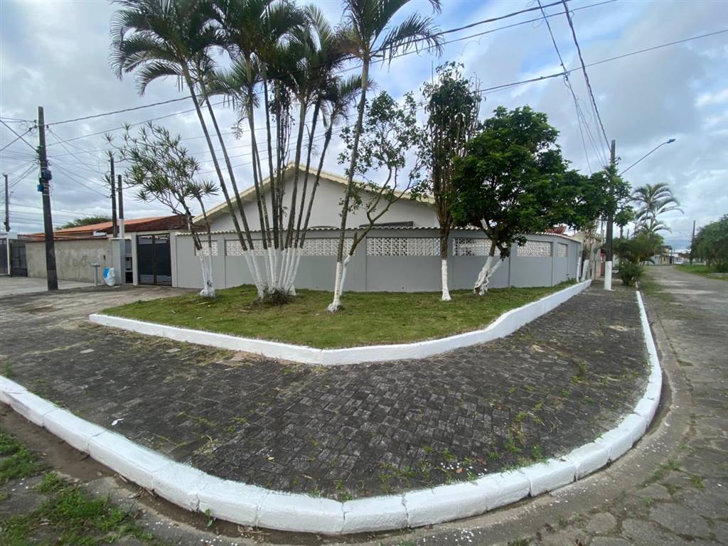 Casa, 3 quartos, 132 m² - Foto 1