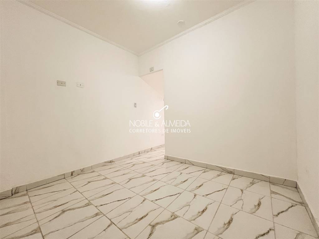 Apartamento à venda com 1 quarto, 34m² - Foto 2