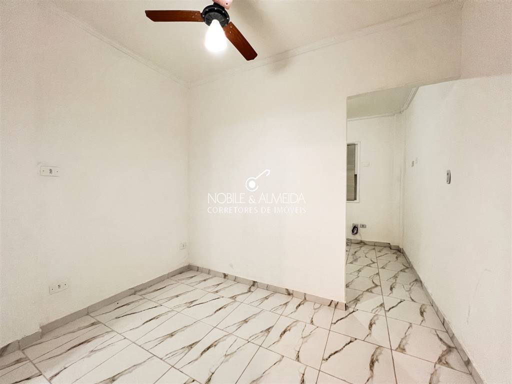 Apartamento à venda com 1 quarto, 34m² - Foto 4