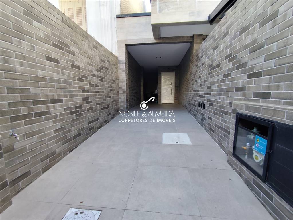 Casa à venda com 3 quartos, 280m² - Foto 3
