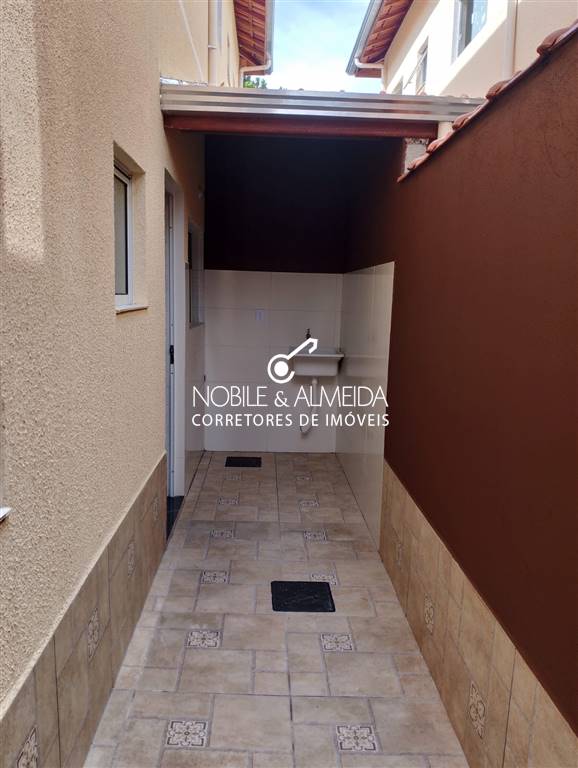 Casa à venda com 2 quartos, 46m² - Foto 7