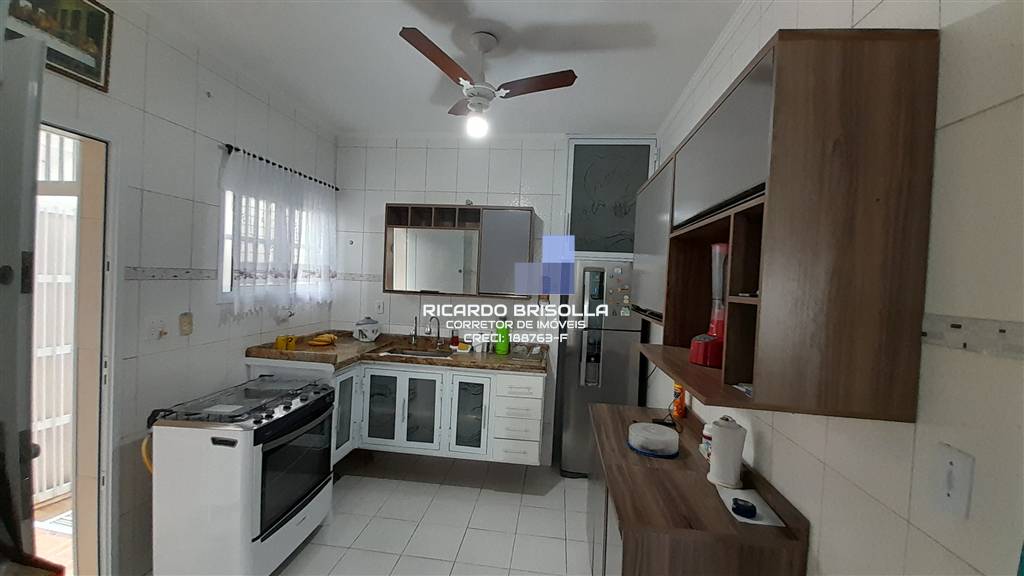 Casa, 4 quartos, 250 m² - Foto 9