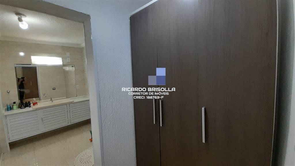 Casa, 4 quartos, 250 m² - Foto 19