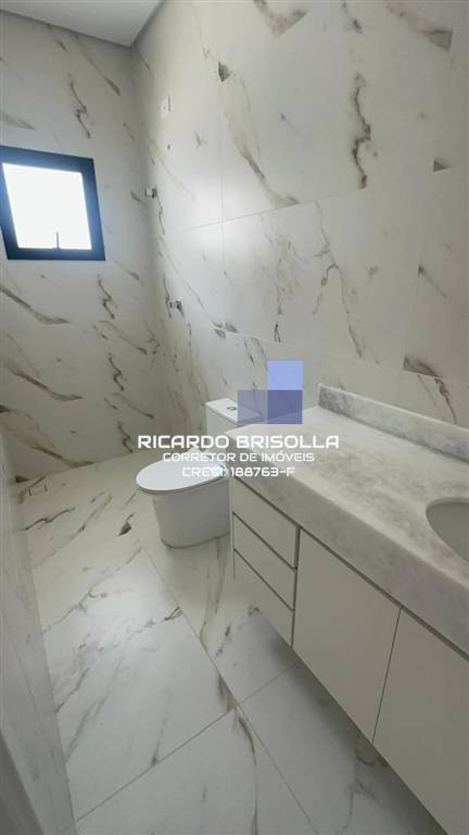 Casa à venda com 4 quartos, 250m² - Foto 18