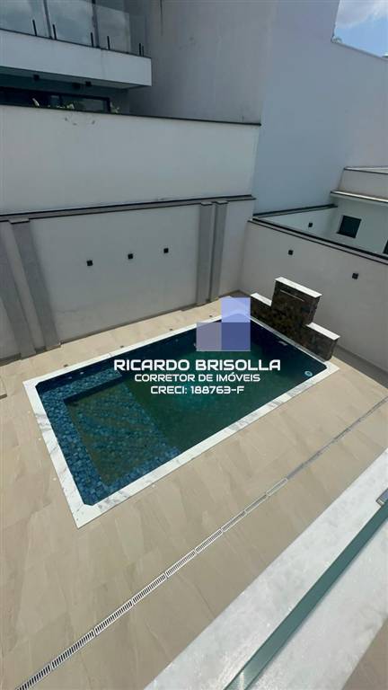 Casa à venda com 4 quartos, 250m² - Foto 19