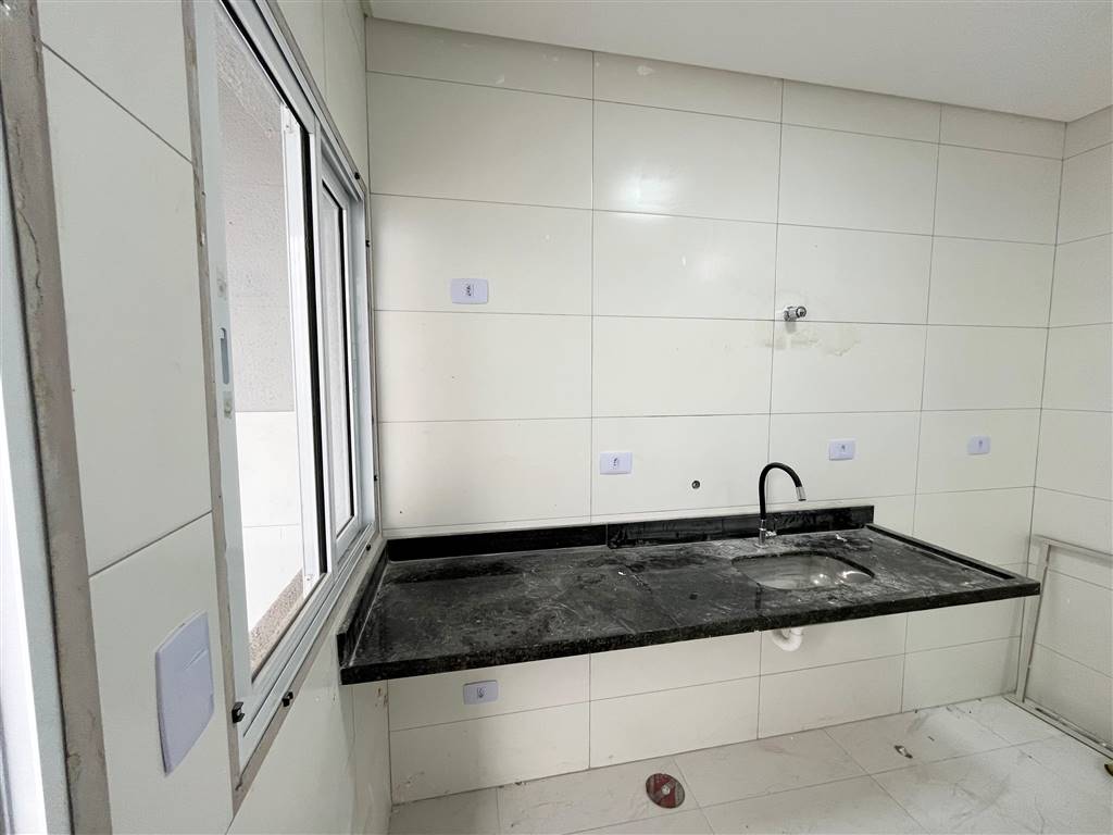 Casa à venda com 2 quartos, 51m² - Foto 3