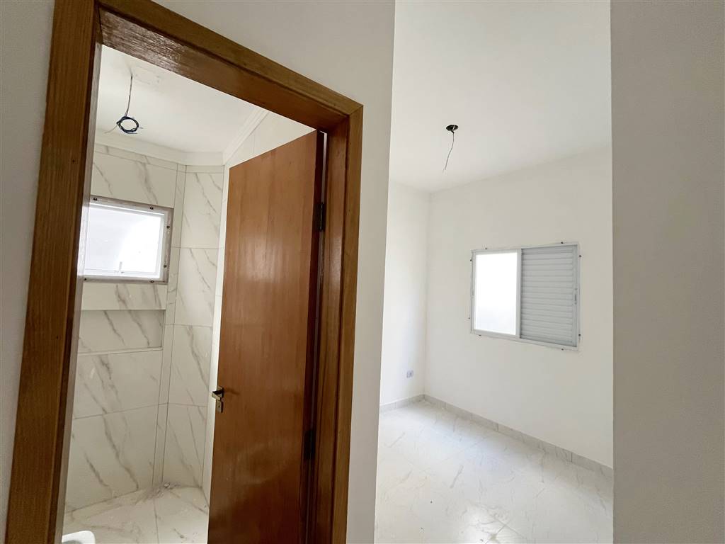 Casa à venda com 2 quartos, 51m² - Foto 8