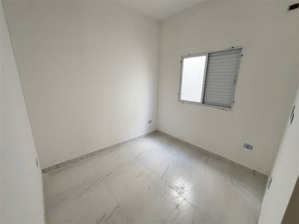 Casa à venda com 2 quartos, 51m² - Foto 9